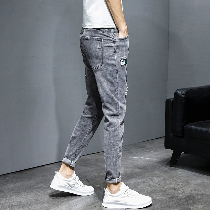 Cropped Slim-Fit  Jeans