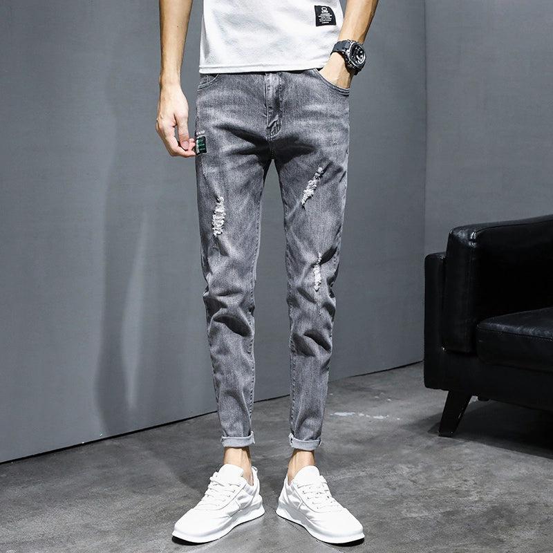 Cropped Slim-Fit  Jeans